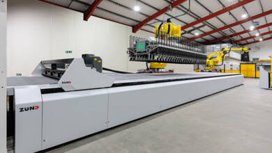 FibreLINE-Cutting-Table-Headerbild FibreLINE-Cutting-Table-Headerbild